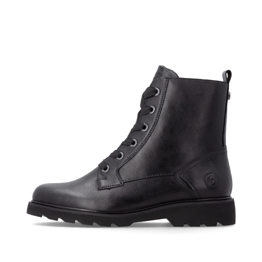 Remonte D3S71-00 women's wide black leather zip & lace ankle boots, inner side view.