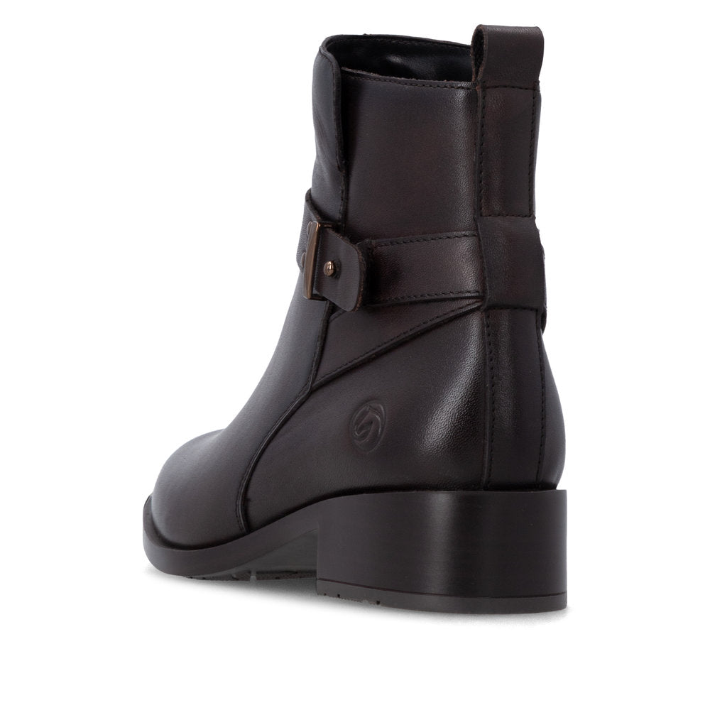Remonte D3U72-25 women's wide brown leather side zip ankle boots, rear three-quarter view.