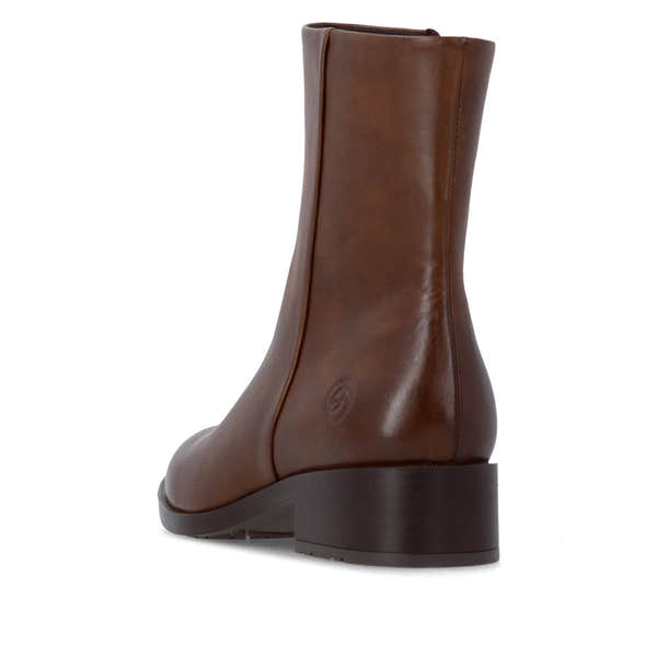 Remonte D3U73-22 women's wide brown leather side zip ankle boots, rear three-quarter view.