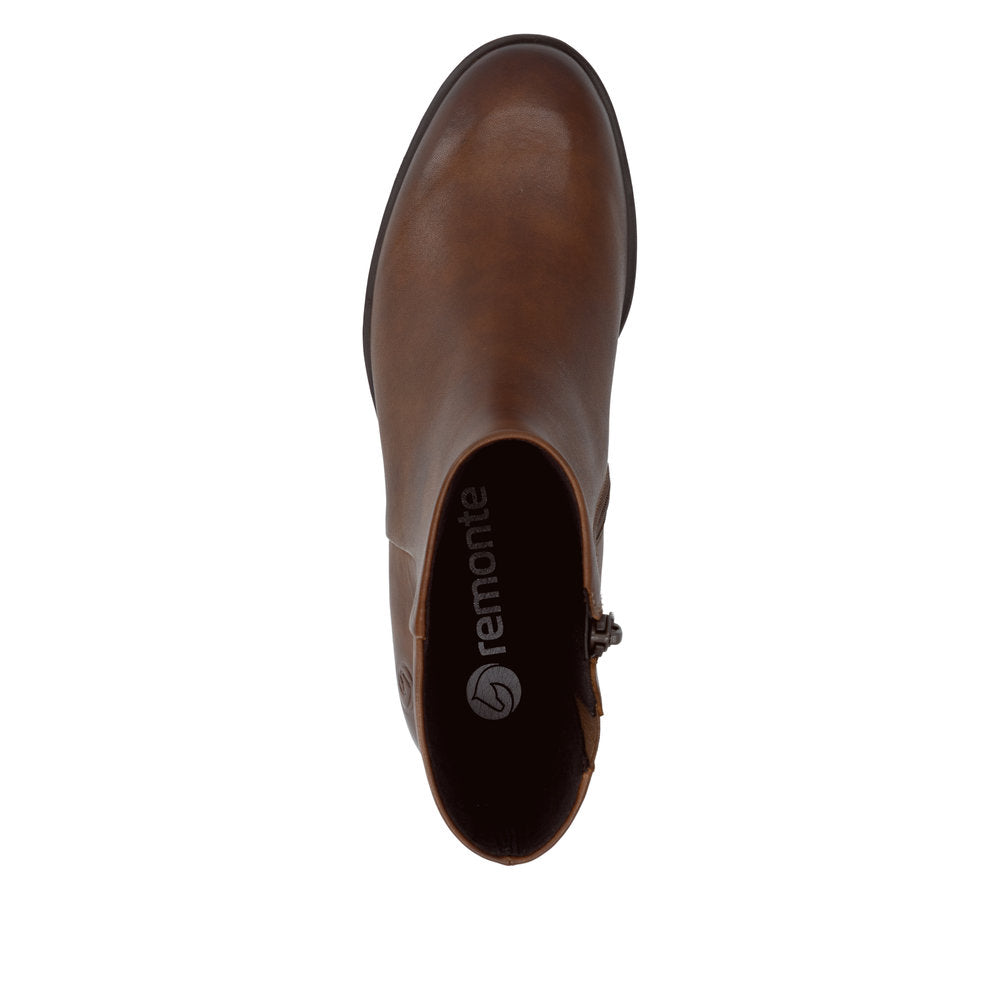 Remonte D3U73-22 women's wide brown leather side zip ankle boots, top view.