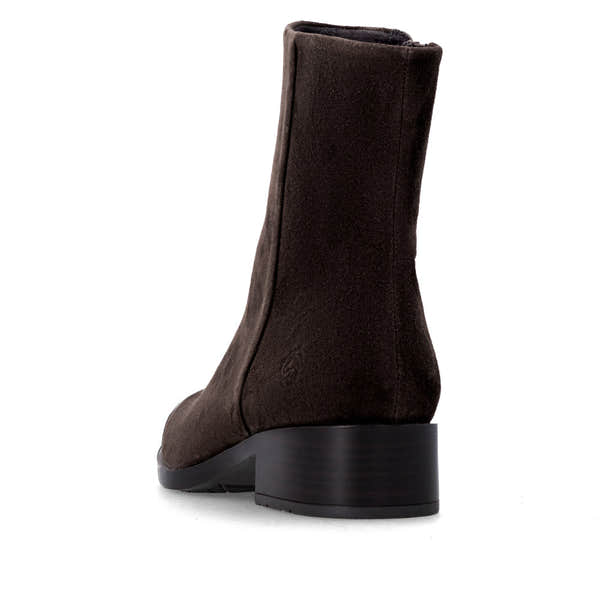 Remonte D3U73-25 women's wide brown suede side zip ankle boots, rear three-quarter view.
