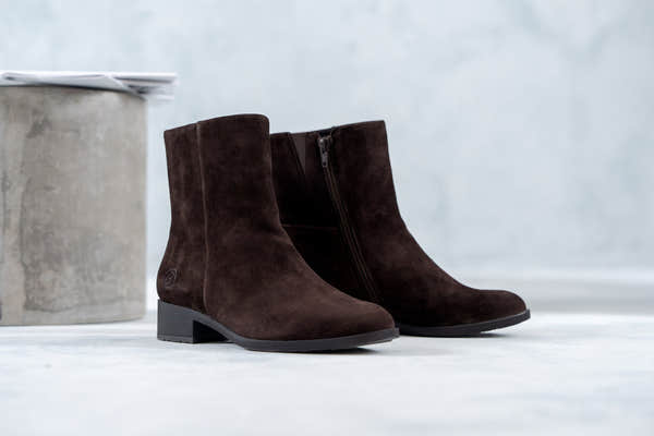 Remonte D3U73-25 women's wide brown suede side zip ankle boots, lifestyle view 2 of 20.