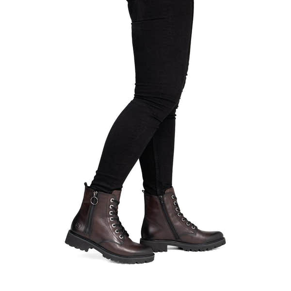 Remonte D8671-25 women's wide brown leather zip & lace ankle boots, on-foot lifestyle view.