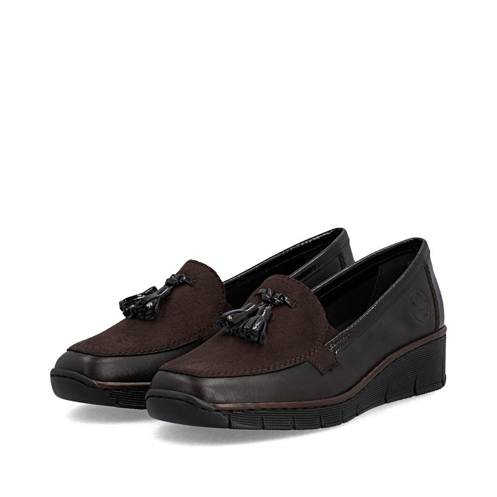Rieker 53771-25 women's brown leather elasticated shoes, paired three-quarter view.