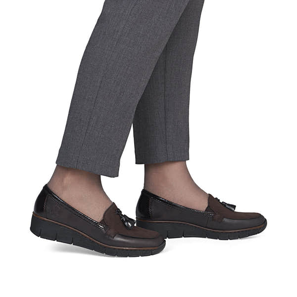 Rieker 53771-25 women's brown leather elasticated shoes, on-foot lifestyle view.