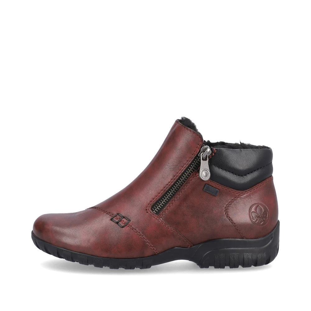 Rieker L4655-35 women's wide red leather water resistant side zip ankle boots, inner side view.