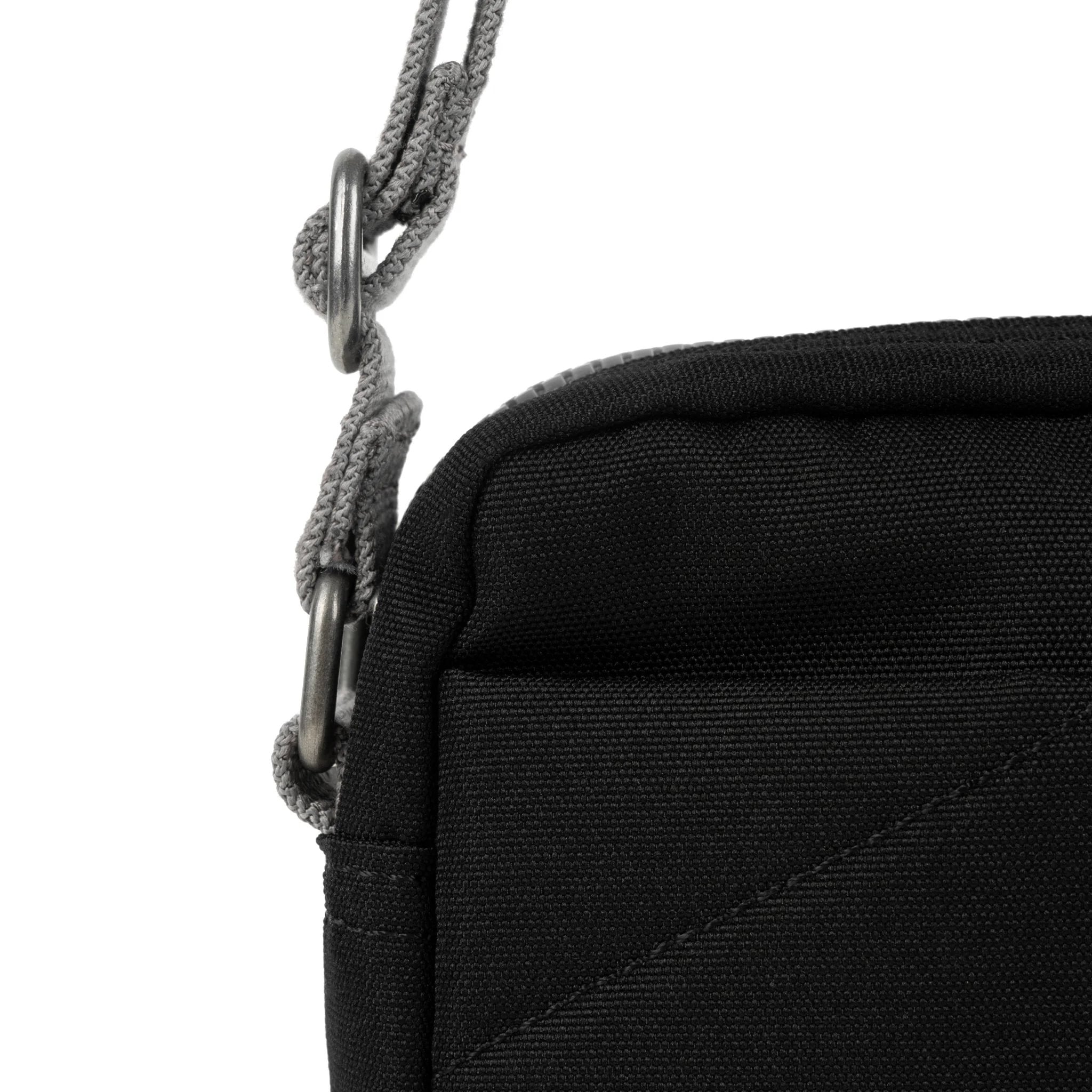 Roka Bond Recycled Canvas Ash, hardware detail.