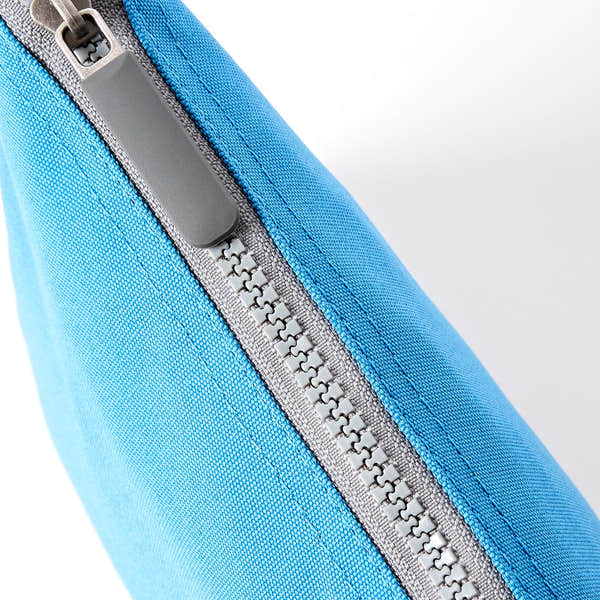 Roka Carnaby XL Malibu Blue Recycled Canvas Crossbody Bag, zip detail.