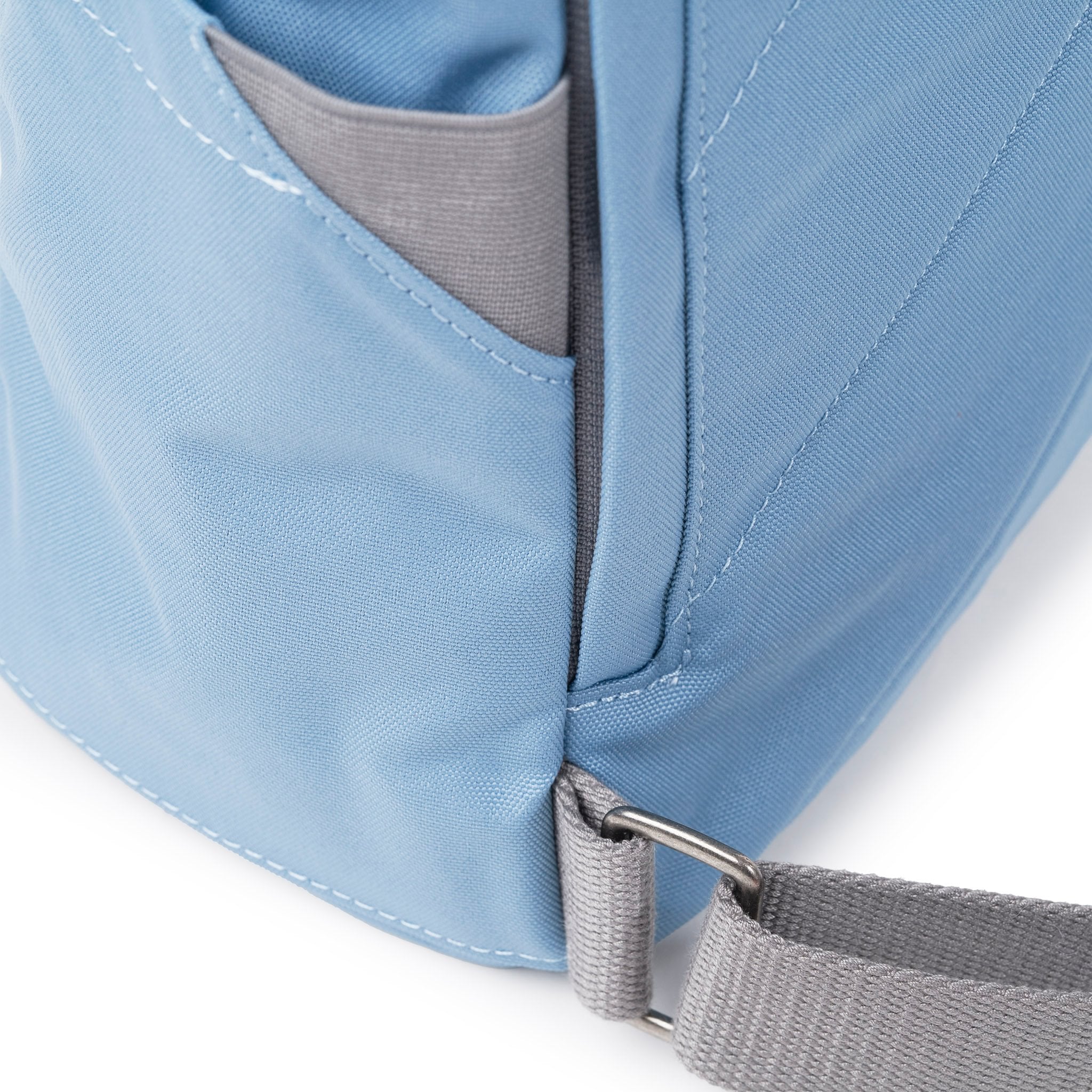 Roka Finchley A Retro Blue Recycled Canvas, hardware detail.