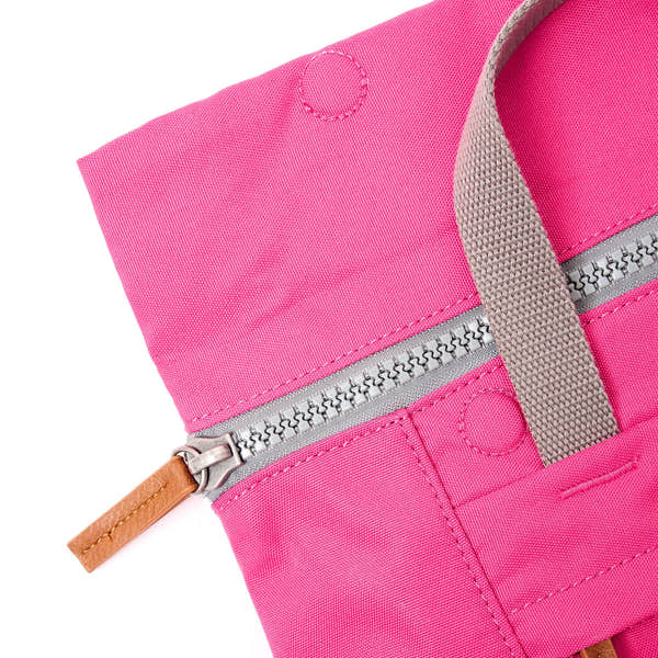 Roka Finchley Small Granita Red Recycled Canvas Backpack, zip detail.