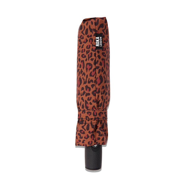 Roka Waterloo Mini Leopard Pongee Umbrella, protective cover view.