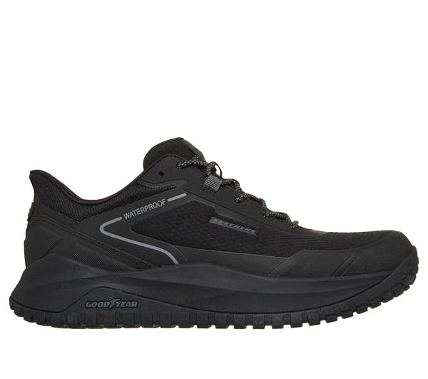 Skechers 211367 Badger - Koda Mens Black Textile Trainers, front three-quarter view.