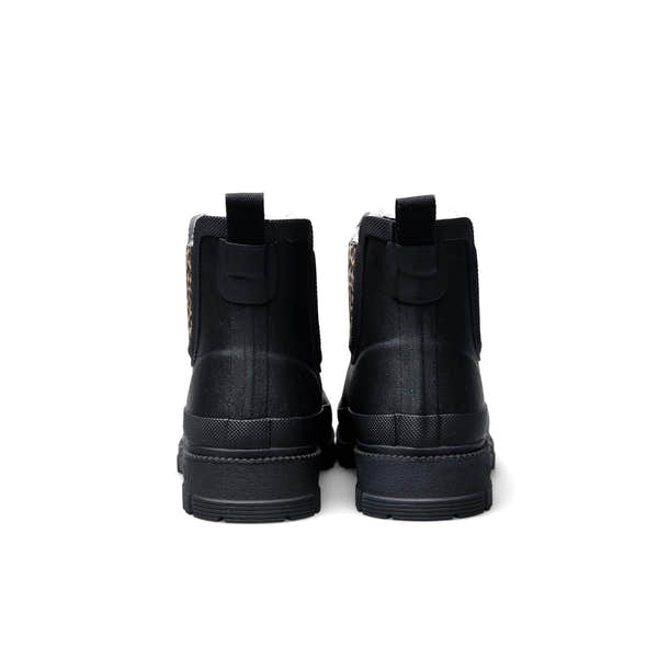 Verbenas Lua Fur Lined women's Black Waterproof Chelsea Boots with Leopard Print Gusset, rear view.