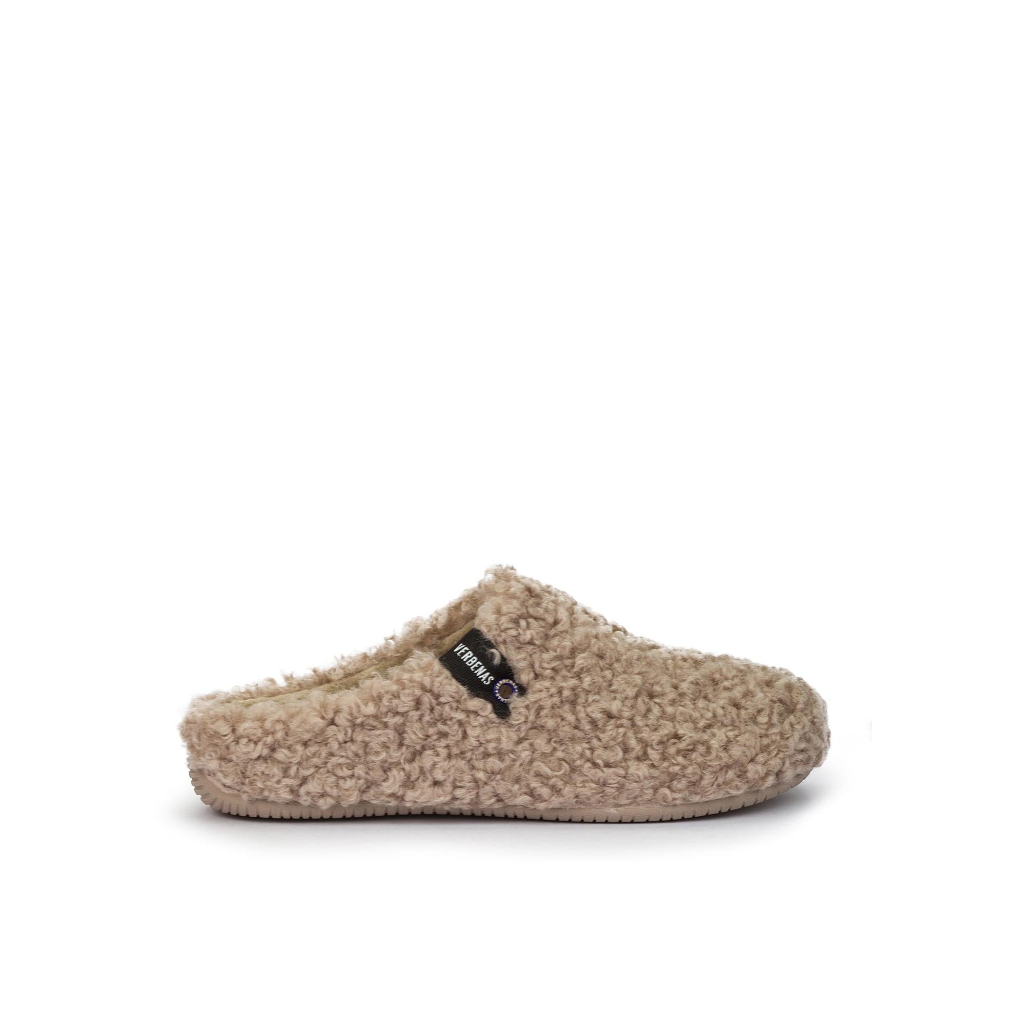 Verbenas York Curly women's Camel Slippers, side view.