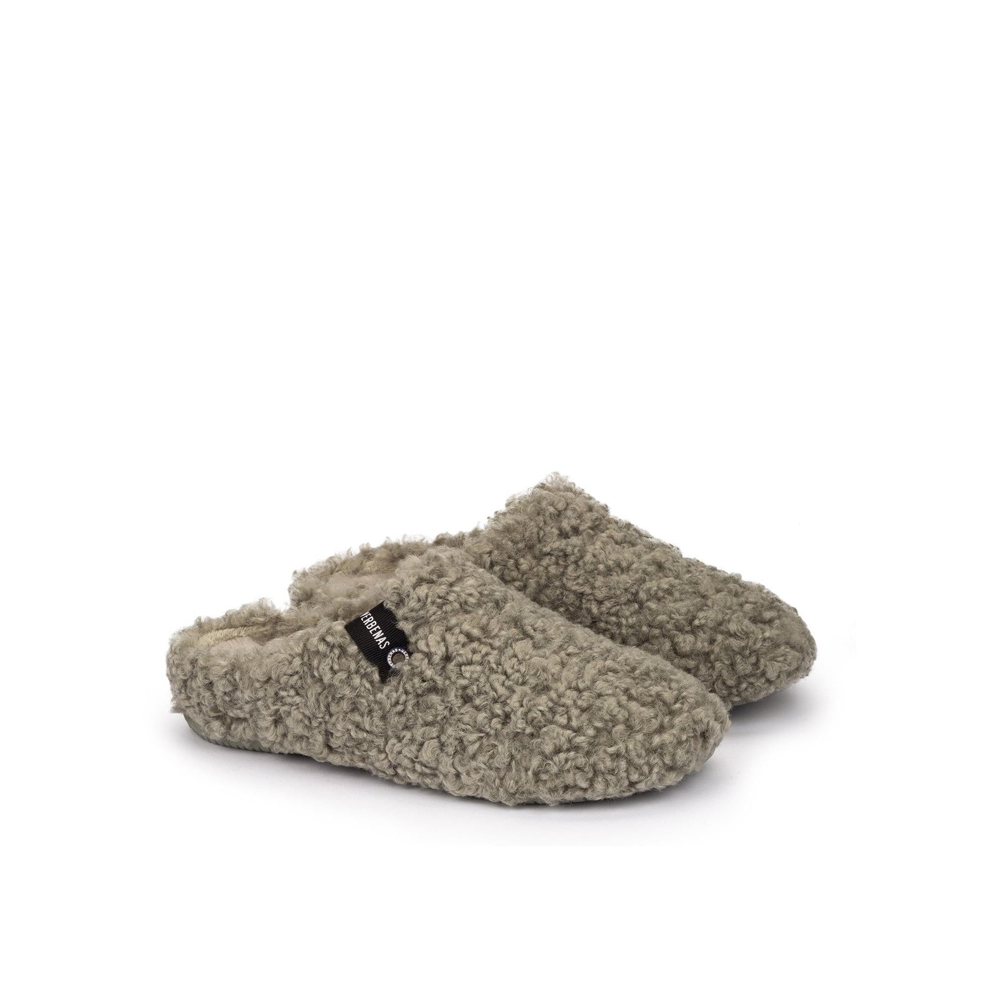 Verbenas York Curly women's Green Slippers, pair view.