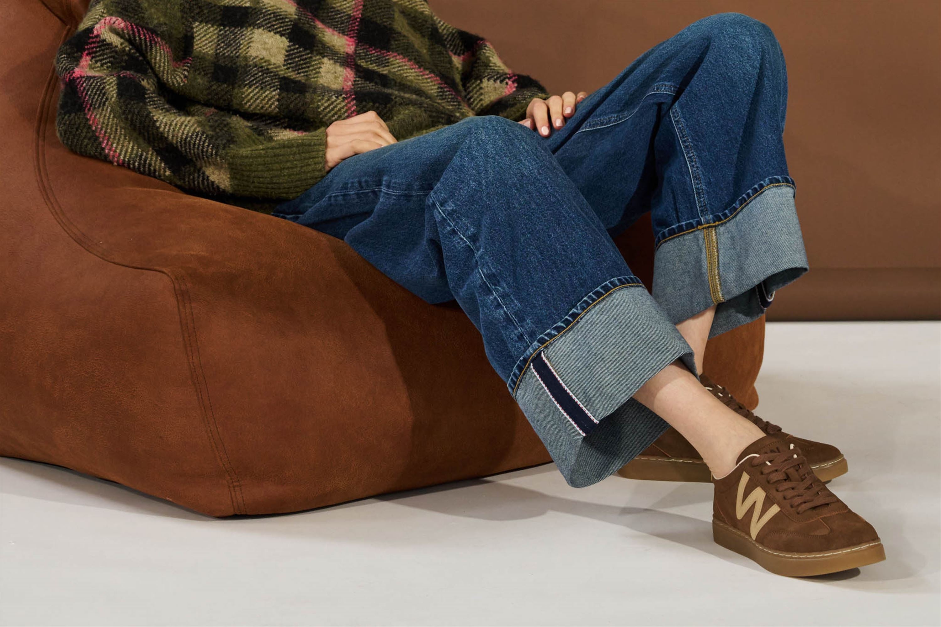 Westland Kira 01 women's brown combi vegan lace-up trainers worn on foot, Westland lifestyle view 2.