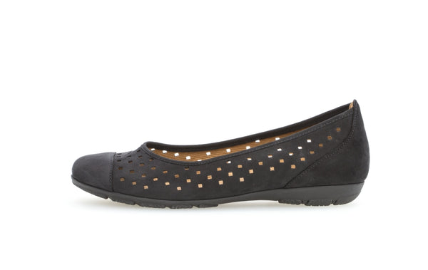 Gabor 84.169.16 Ruffle Ladies Nightblue Leather Ballerina Shoes