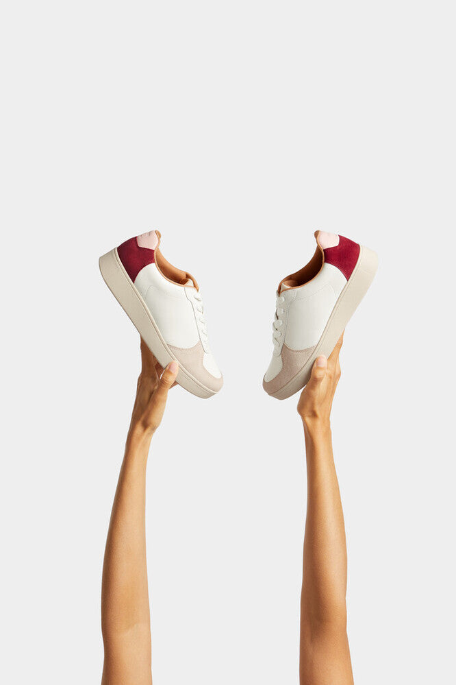 FitFlop FQ1-A59 Rally Leather And Suede Panel Ladies White & Rich Red Leather & Suede Arch Support Lace Up Trainers